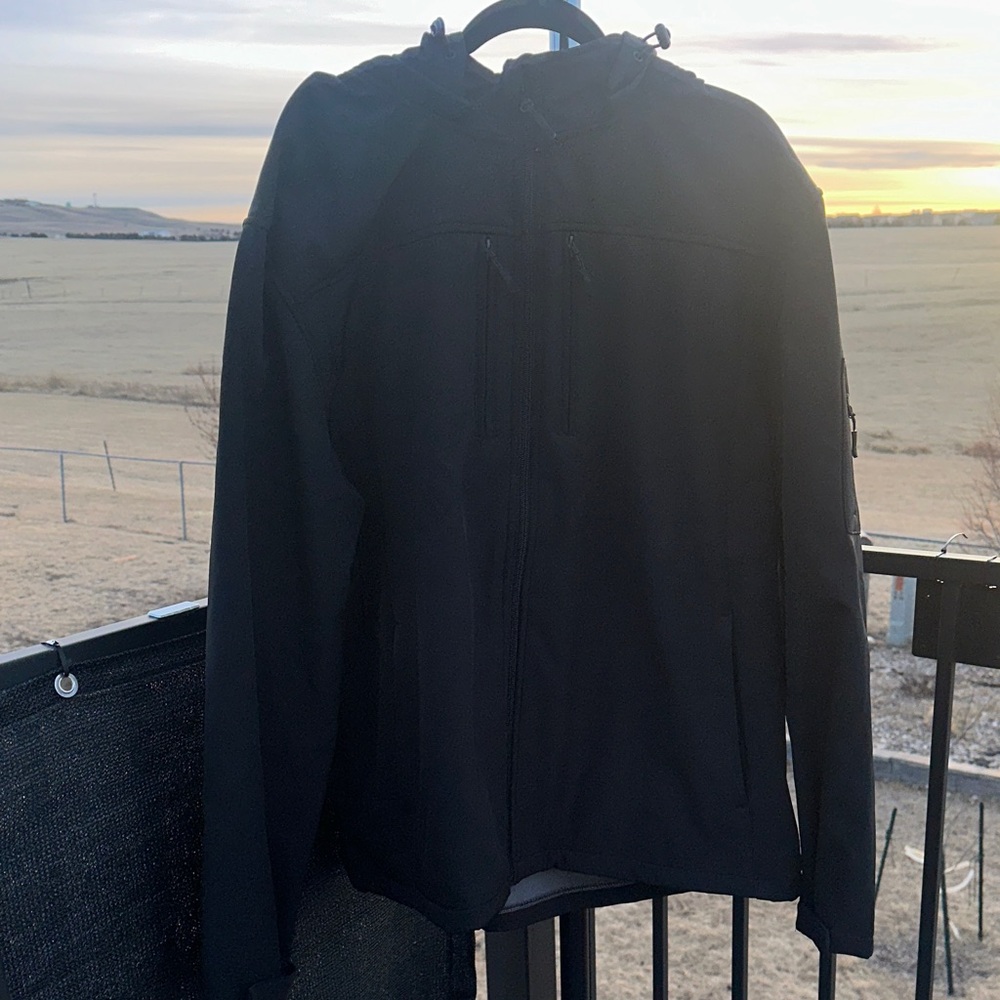 Men's Classic Black Lightweight Jacket